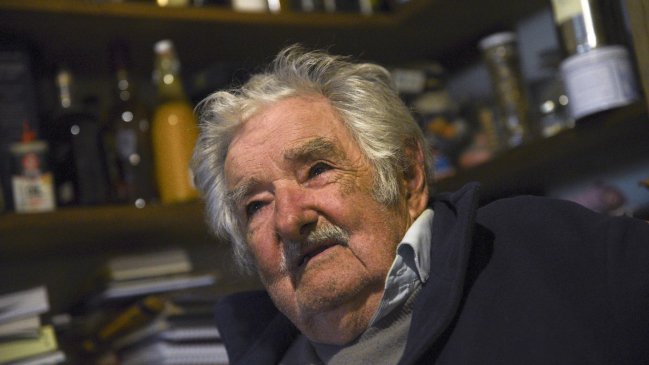   José Mujica anuncia que tiene un tumor en el esófago 