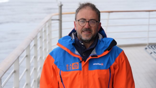  Incursión rusa en la Antártica: Explorador advierte que tratado es 