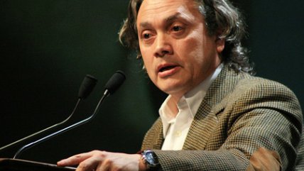 Alejandro Navarro entregó su respaldo a Eduardo Frei