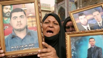 Ulemas iraquíes acusaron a Estados Unidos de entregar miles de presos al gobierno de su país