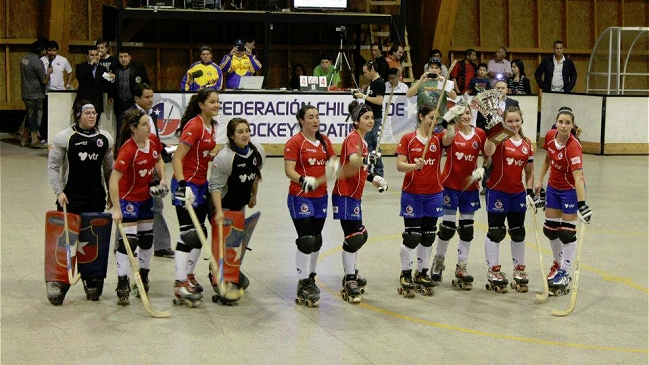 Chile goleó a Argentina y va por Francia en el Mundial de Hockey Patín Chile goleó a Argentina y va por Francia en el Mundial de Hockey Patín