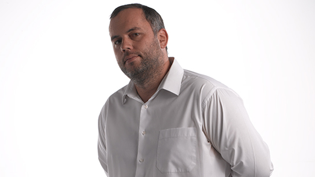 Sebastián Esnaola se quedó con el Premio de Periodismo Alberto Hurtado Cruchaga 2012 Sebastián Esnaola se quedó con el Premio de Periodismo Alberto Hurtado Cruchaga 2012