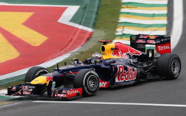 Revise las mejores postales de una electrizante definición, donde el piloto alemán Sebastian Vettel se quedó con la corona en la Fomula 1, por tercera vez tras quedar en la sexta ubicación del Gran Premio de Brasil. Revise las mejores postales de una electrizante definición, donde el piloto alemán Sebastian Vettel se quedó con la corona en la Fomula 1, por tercera vez tras quedar en la sexta ubicación del Gran Premio de Brasil.