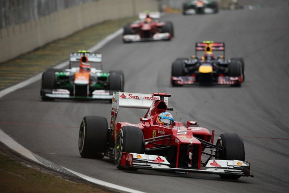 Revise las mejores postales de una electrizante definición, donde el piloto alemán Sebastian Vettel se quedó con la corona en la Fomula 1, por tercera vez tras quedar en la sexta ubicación del Gran Premio de Brasil. Revise las mejores postales de una electrizante definición, donde el piloto alemán Sebastian Vettel se quedó con la corona en la Fomula 1, por tercera vez tras quedar en la sexta ubicación del Gran Premio de Brasil.