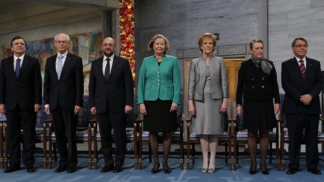 UE recibió el Nobel de la Paz con defensa del euro UE recibió el Nobel de la Paz con defensa del euro