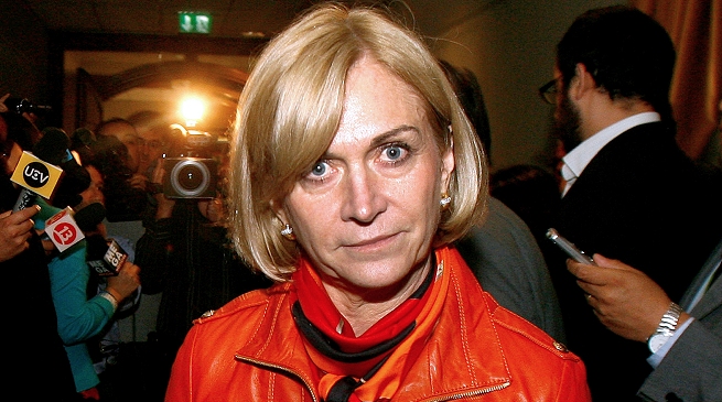 Diputado Schilling acusó a Matthei de actuar a favor de las tabacaleras Diputado Schilling acusó a Matthei de actuar a favor de las tabacaleras