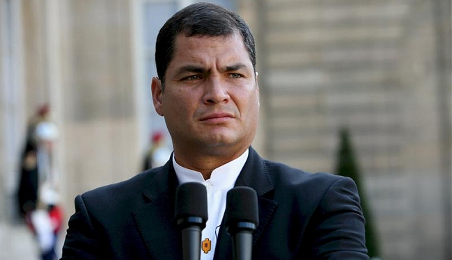 Correa pidió licencia como presidente para participar en campaña electoral Correa pidió licencia como presidente para participar en campaña electoral
