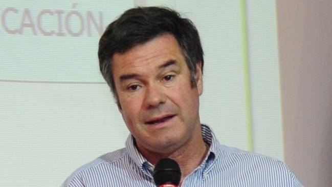 Manuel José Ossandón: La centroderecha está como en un refrigerador, congelada