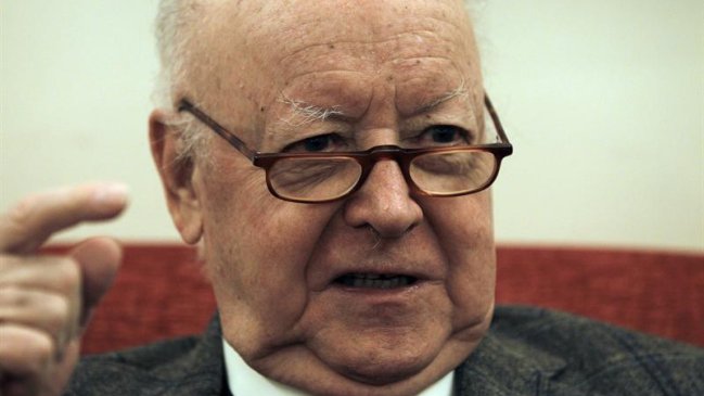 Jorge Edwards: La literatura me ha ahorrado el siquiatra Jorge Edwards: La literatura me ha ahorrado el siquiatra