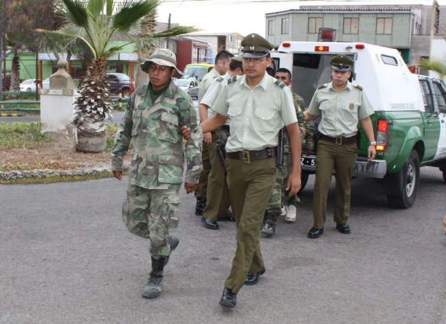 Abogado chileno que defiende a militares bolivianos interpondrá recurso de amparo Abogado chileno que defiende a militares bolivianos interpondrá recurso de amparo