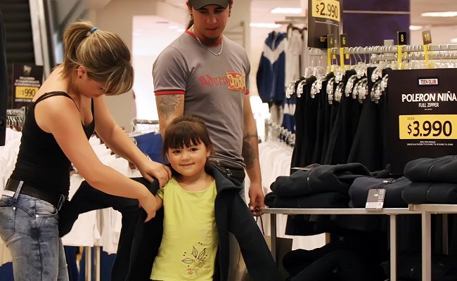 Uniformes escolares: Sernac detectó diferencias de precios de hasta 314 por ciento Uniformes escolares: Sernac detectó diferencias de precios de hasta 314 por ciento