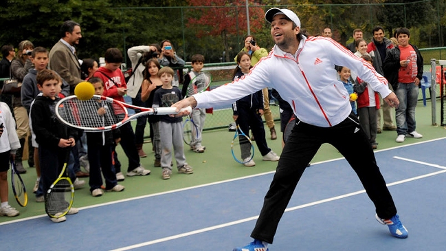 Fernando González: Para ganarle a Nadal tienes que estar seis horas jugando bien Fernando González: Para ganarle a Nadal tienes que estar seis horas jugando bien