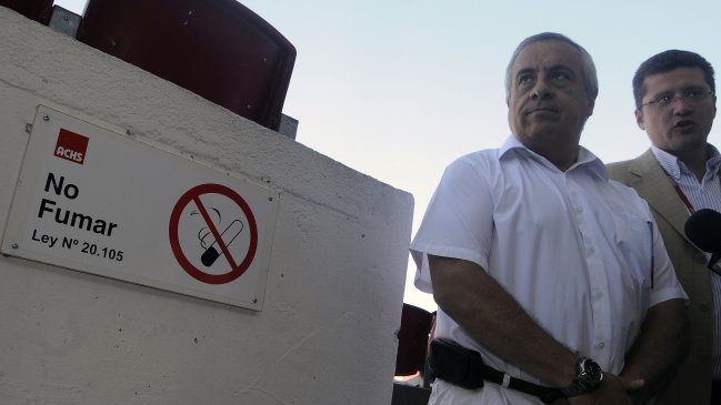 Empresarios nocturnos pidieron marcha blanca para nueva Ley Antitabaco Empresarios nocturnos pidieron marcha blanca para nueva Ley Antitabaco