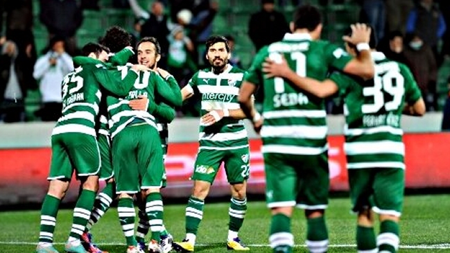 Sebastián Pinto actuó en triunfo de Bursaspor sobre Sivasspor Sebastián Pinto actuó en triunfo de Bursaspor sobre Sivasspor