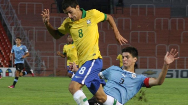 Brasil y Uruguay igualaron y comparten la punta del Grupo B del Sudamericano Sub 17 Brasil y Uruguay igualaron y comparten la punta del Grupo B del Sudamericano Sub 17
