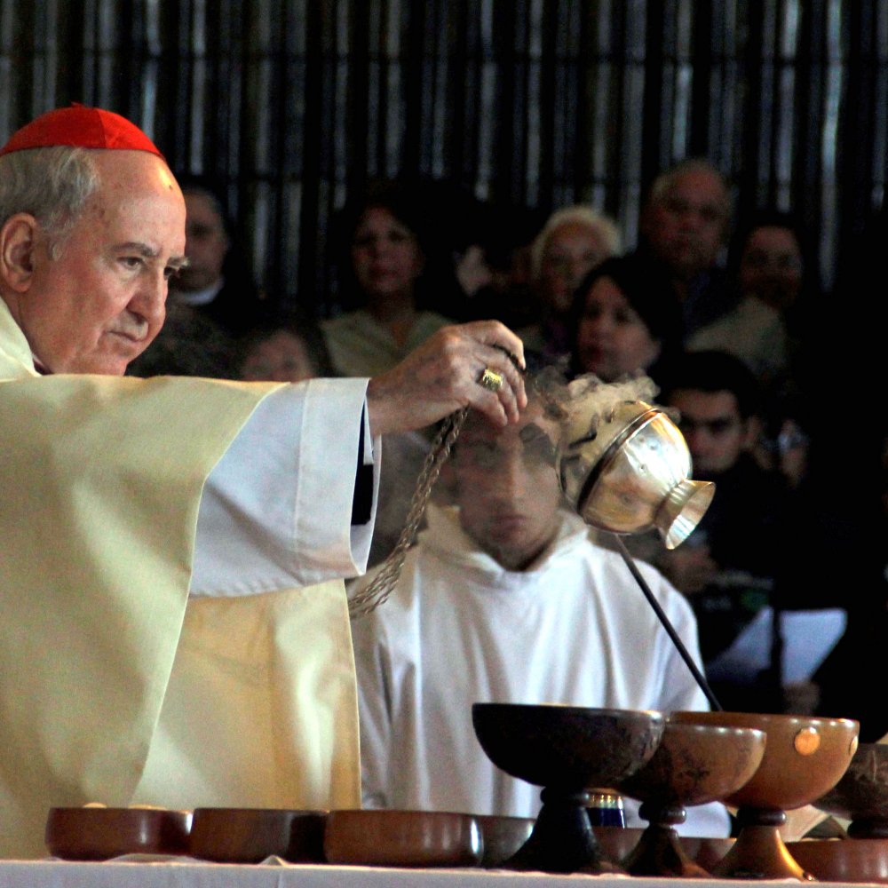 Errázuriz integra grupo designado por Francisco para reformar la curia Errázuriz integra grupo designado por Francisco para reformar la curia
