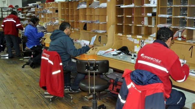 Seremi de Salud del Maule multó a Correos de Chile por Ley Antitabaco Seremi de Salud del Maule multó a Correos de Chile por Ley Antitabaco