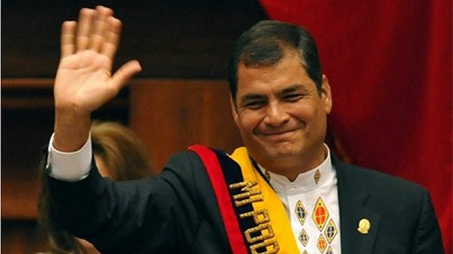 Rafael Correa asumió un nuevo período como presidente de Ecuador Rafael Correa asumió un nuevo período como presidente de Ecuador