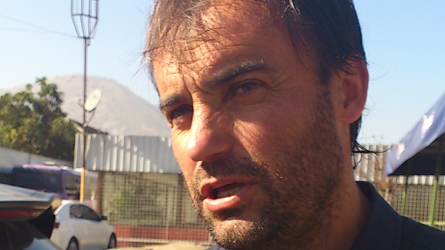 José Luis Sierra: Sólo pensamos en nosotros José Luis Sierra: Sólo pensamos en nosotros