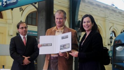   CorreosChile lanzó sello que conmemora los 100 años del Ferrocarril Arica-La Paz 
