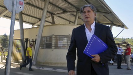 Navarro: Esta Nueva Mayoría está pegada con chicle