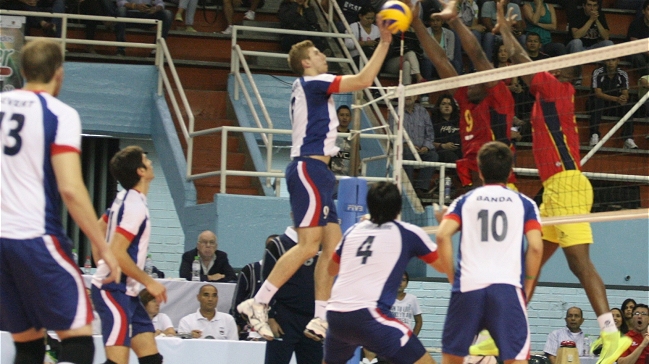 Chile quedó fuera de la carrera por llegar al Mundial de Voleibol Chile quedó fuera de la carrera por llegar al Mundial de Voleibol