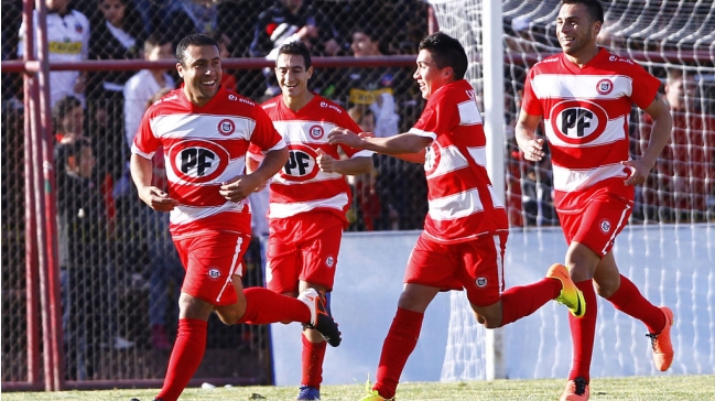 Unión San Felipe y Barnechea festejaron en la Primera B