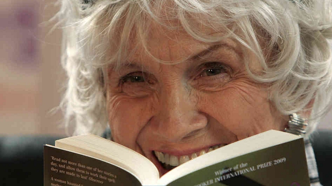 Ganadora del Nobel no considerará decisión de dejar de escribir Ganadora del Nobel no considerará decisión de dejar de escribir