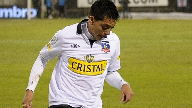 Colo Colo se inclinó expresivamente ante San Antonio Unido por la Segunda División Colo Colo se inclinó expresivamente ante San Antonio Unido por la Segunda División