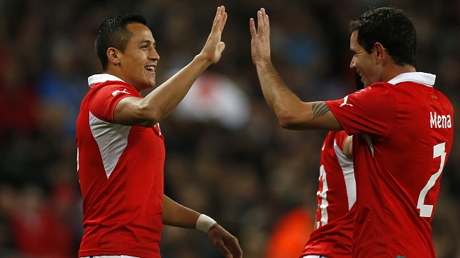 Chile derrotó a Inglaterra y extendió su Chile derrotó a Inglaterra y extendió su