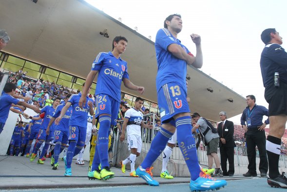 El Estadio Nacional fue el escenario donde U. de Chile venció por 1-0 al colista del Torneo de Apertura, Huachipato, en duelo correspondiente a la fecha 15 del certamen criollo. El Estadio Nacional fue el escenario donde U. de Chile venció por 1-0 al colista del Torneo de Apertura, Huachipato, en duelo correspondiente a la fecha 15 del certamen criollo.