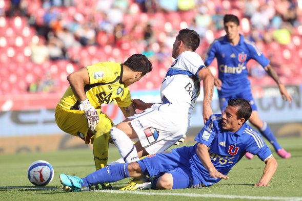 El Estadio Nacional fue el escenario donde U. de Chile venció por 1-0 al colista del Torneo de Apertura, Huachipato, en duelo correspondiente a la fecha 15 del certamen criollo. El Estadio Nacional fue el escenario donde U. de Chile venció por 1-0 al colista del Torneo de Apertura, Huachipato, en duelo correspondiente a la fecha 15 del certamen criollo.