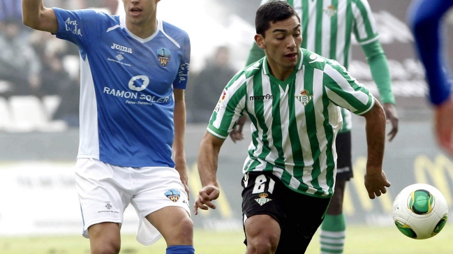 Lorenzo Reyes vio acción en triunfo de Betis por Copa del Rey Lorenzo Reyes vio acción en triunfo de Betis por Copa del Rey