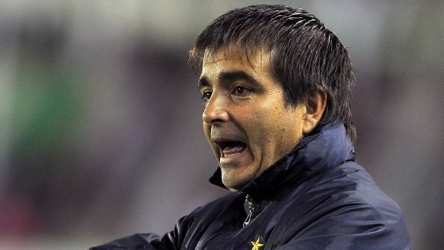 Claudio Vivas fue anunciado como nuevo entrenador de la selección sub 20 Claudio Vivas fue anunciado como nuevo entrenador de la selección sub 20