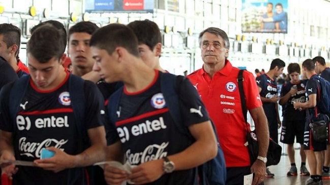 La selección chilena sub 20 viajó a Argentina para afrontar duelos amistosos La selección chilena sub 20 viajó a Argentina para afrontar duelos amistosos