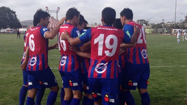 Iberia demolió a domicilio a Colo Colo en la Segunda División Iberia demolió a domicilio a Colo Colo en la Segunda División