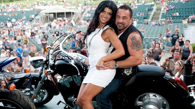 Estrellas de reality show se declaran culpables de fraude