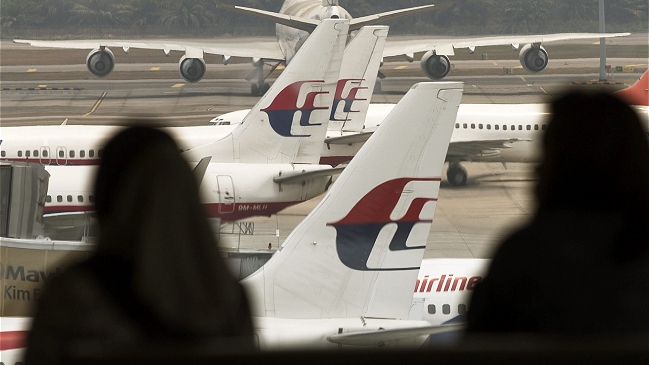 Afirmaciones y desmentidos: La confusión en torno al avión desaparecido con 239 personas