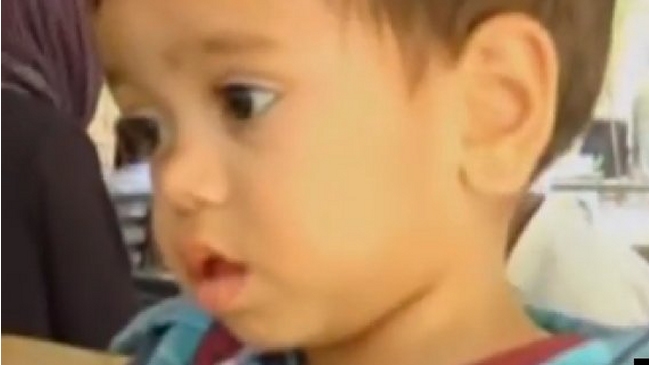 La historia del bebé paquistaní acusado de asesinato