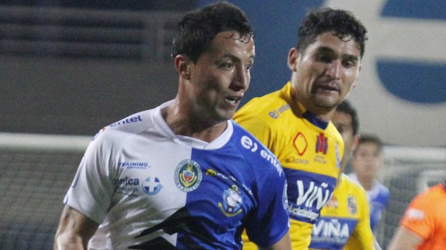 Luis Valenzuela fue presentado como nuevo jugador de O'Higgins Luis Valenzuela fue presentado como nuevo jugador de O'Higgins