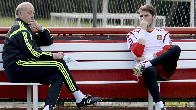 Mourinho cree que Del Bosque debe ratificar a Casillas ante Chile Mourinho cree que Del Bosque debe ratificar a Casillas ante Chile