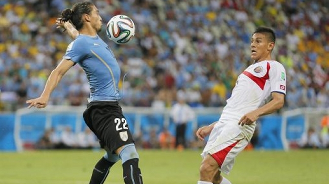 Uruguay e Inglaterra se juegan su continuidad en el Mundial Uruguay e Inglaterra se juegan su continuidad en el Mundial