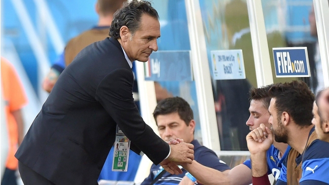 Cesare Prandelli presentó su renuncia a la selección italiana Cesare Prandelli presentó su renuncia a la selección italiana
