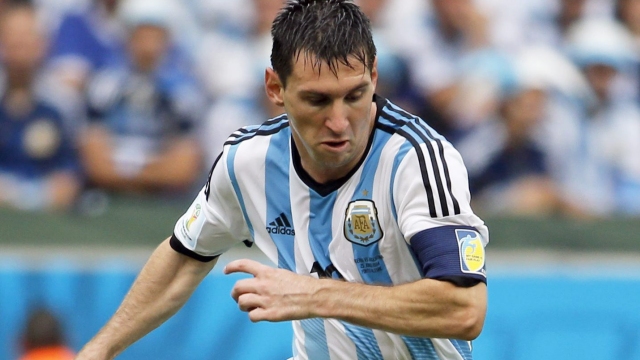 Argentina venció con apuros a Nigeria y se quedó con el Grupo F en Brasil 2014 Argentina venció con apuros a Nigeria y se quedó con el Grupo F en Brasil 2014