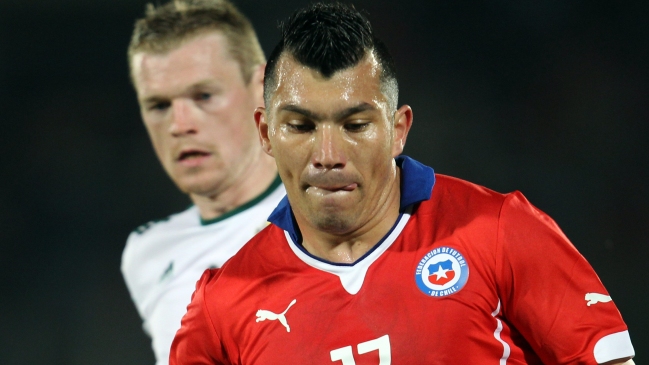 Gary Medel será evaluado este viernes para determinar si jugará ante Brasil Gary Medel será evaluado este viernes para determinar si jugará ante Brasil
