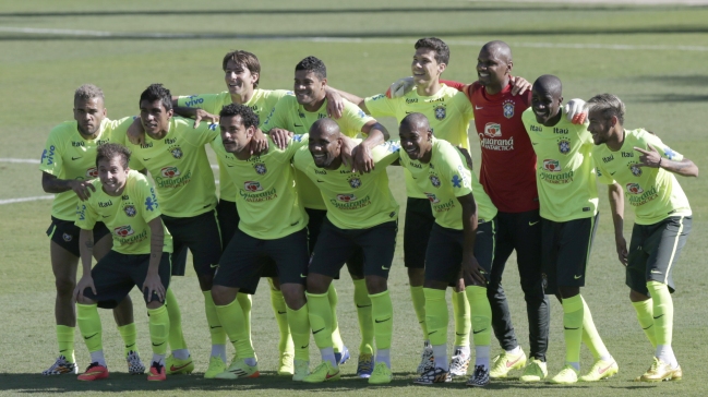 Brasil practicó penales y David Luiz es duda Brasil practicó penales y David Luiz es duda