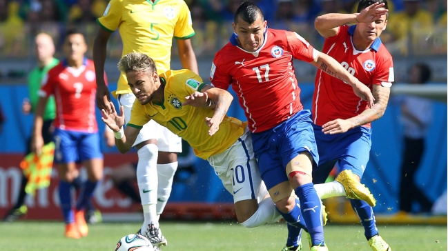 ¿Quiénes fueron los mejores tres jugadores de Chile ante Brasil? ¿Quiénes fueron los mejores tres jugadores de Chile ante Brasil?