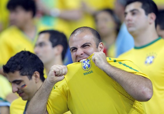 La tristeza inundó a toda la hinchada de Brasil alrededor del país por el La tristeza inundó a toda la hinchada de Brasil alrededor del país por el