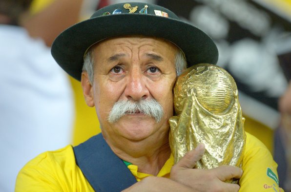 La tristeza inundó a toda la hinchada de Brasil alrededor del país por el La tristeza inundó a toda la hinchada de Brasil alrededor del país por el