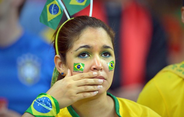 La tristeza inundó a toda la hinchada de Brasil alrededor del país por el La tristeza inundó a toda la hinchada de Brasil alrededor del país por el